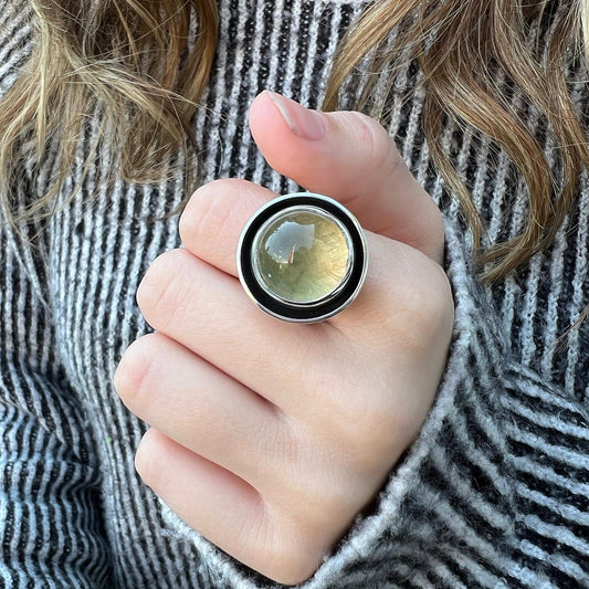 Anillo Escudo Cuarzo Limón