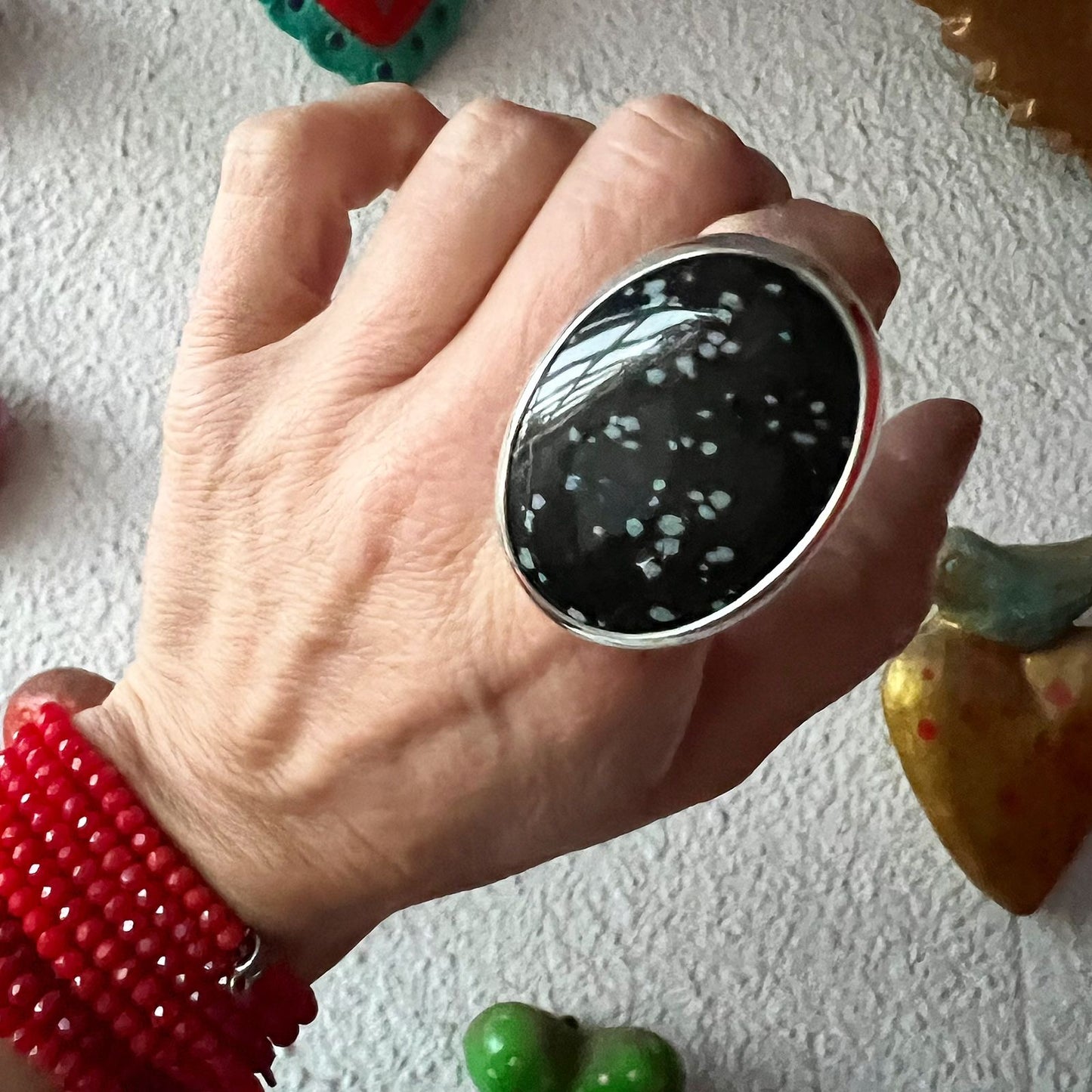 Anillo XL Tachas Obsidiana Nevada