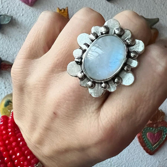 Anillo Flor de Piedra Luna
