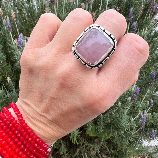 Anillo Escudo Cuarzo Rosa
