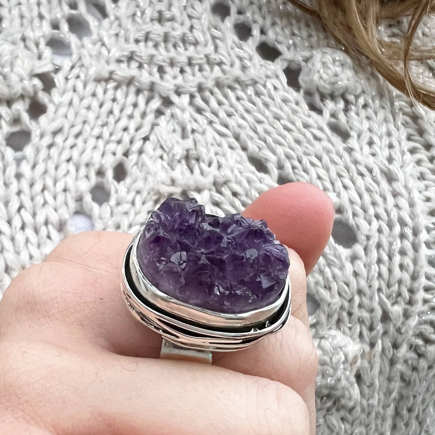 Anillo Nidro Drusa de Amatista